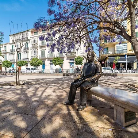 Homes Plaza De La Merced * Málaga